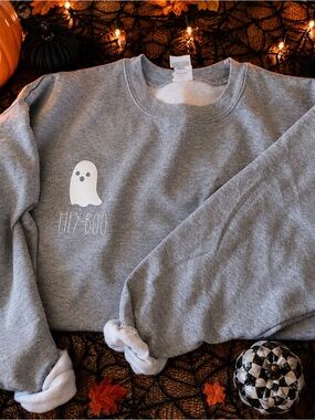 Gray 'Hey Boo' Ghost Graphic Sweatshirt